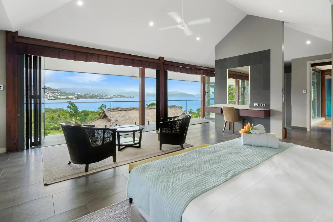 Hébergement de vacances Villa Mandalay Luxury Retreat à Airlie Beach